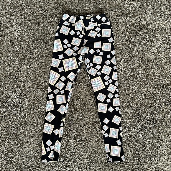 Lularoe geometric leggings one size - Picture 1 of 6